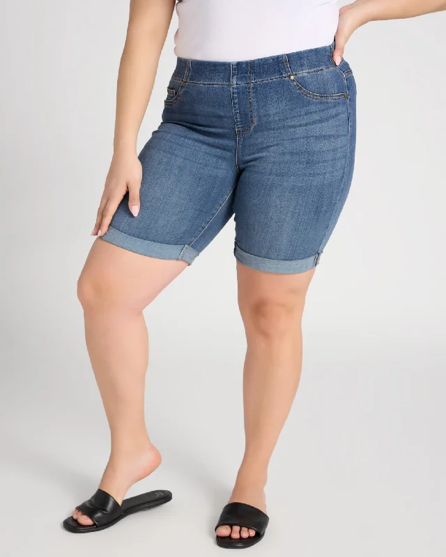 Plus Size Chloe Pull-On Bermuda Rolled Cuff Short