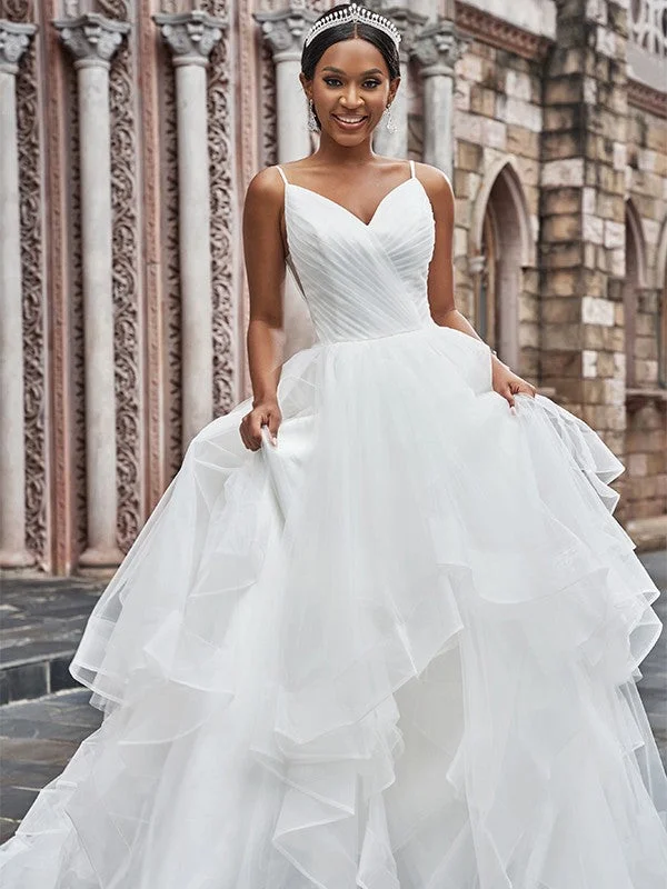 A-Line/Princess Tulle Ruffles Spaghetti Straps Sleeveless Sweep/Brush Train Wedding Dresses Elegant Lace Gown