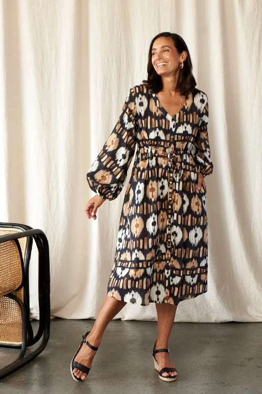 Tyla Print Dress Black and Camel Elegant floral dresses