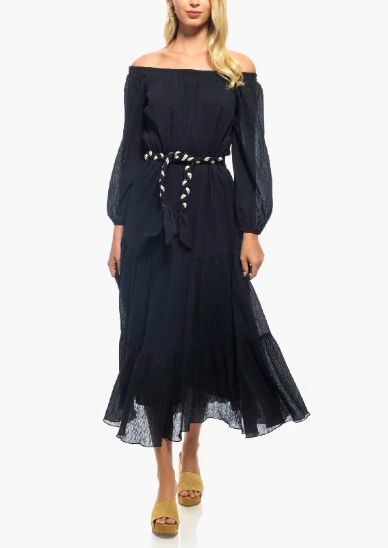 Talon Dress In Navy Long unclassified dresses