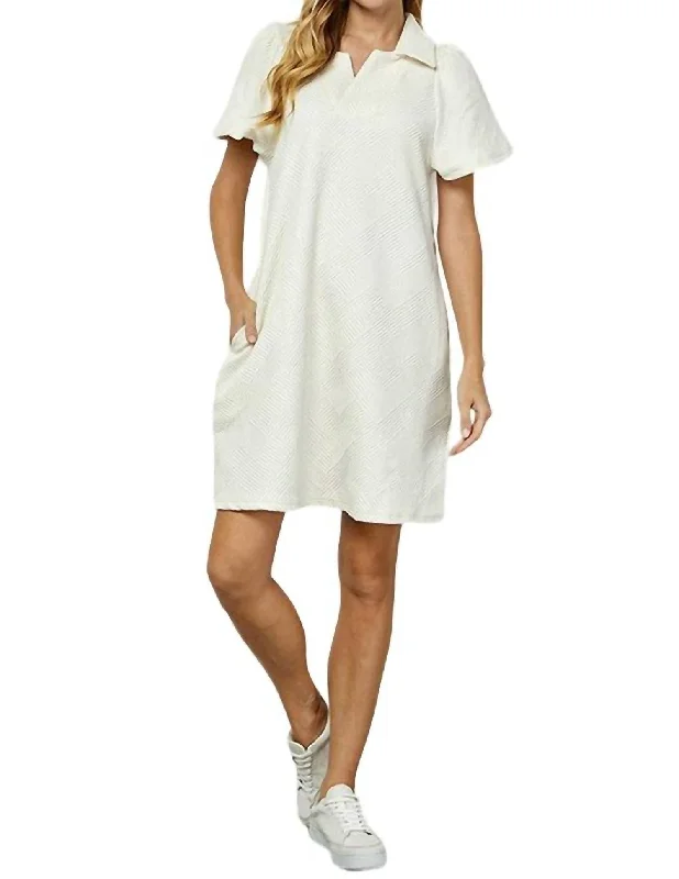 Weekend Dress In White Comfortable unclassified dresses